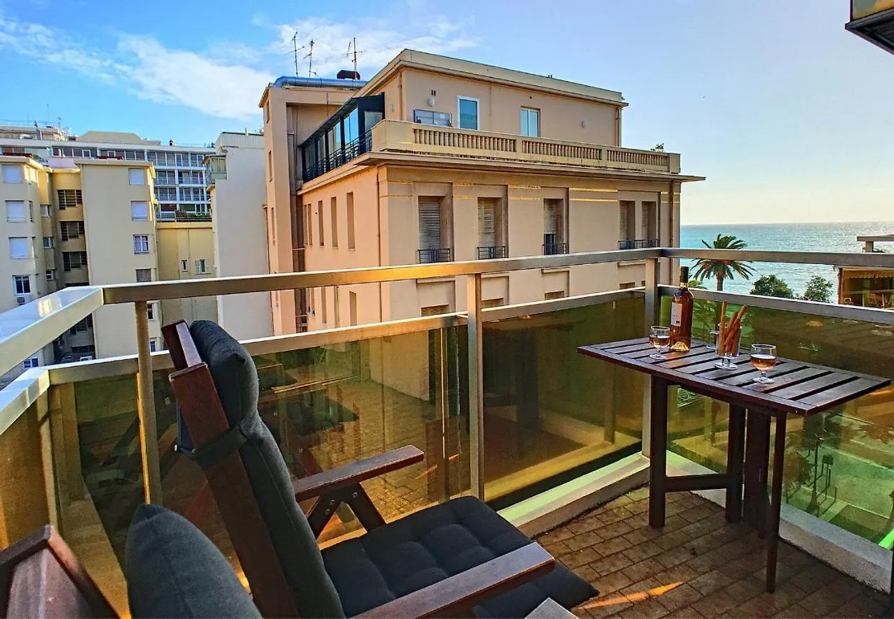 Nestor&Jeeves - Studio Royal Luxembourg - Central - Swimming Pool On Roof Nice Apartment